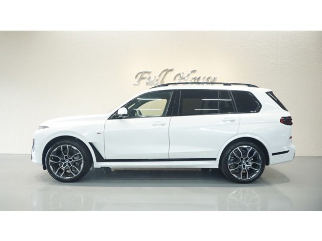 BMW BMW X7 2024