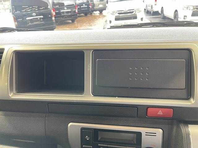 TOYOTA HIACE wagon 4WD 2020