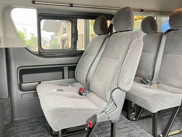 TOYOTA HIACE wagon 4WD 2020