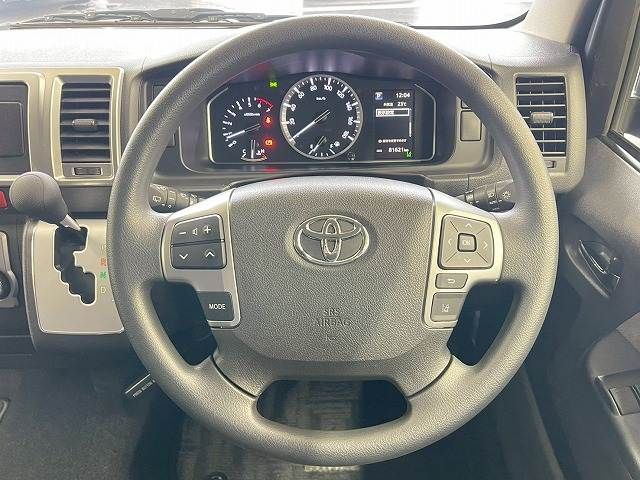 TOYOTA HIACE wagon 4WD 2020