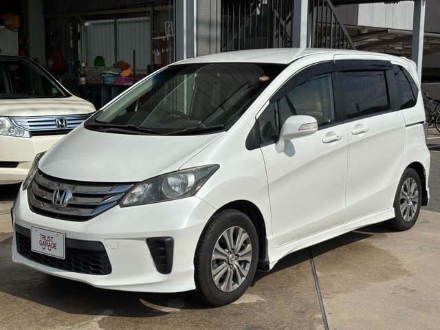 HONDA FREED 2013
