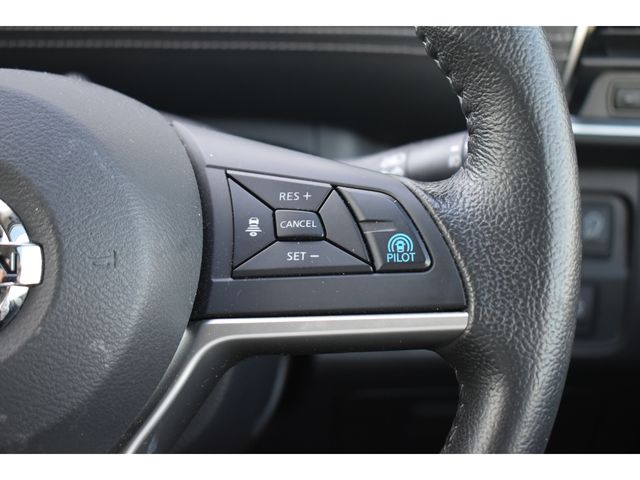 NISSAN SERENA  S-HYBRID 2017