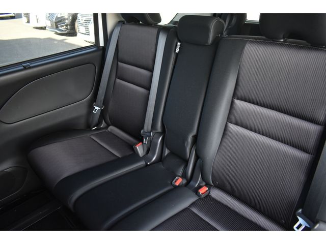 NISSAN SERENA  S-HYBRID 2017