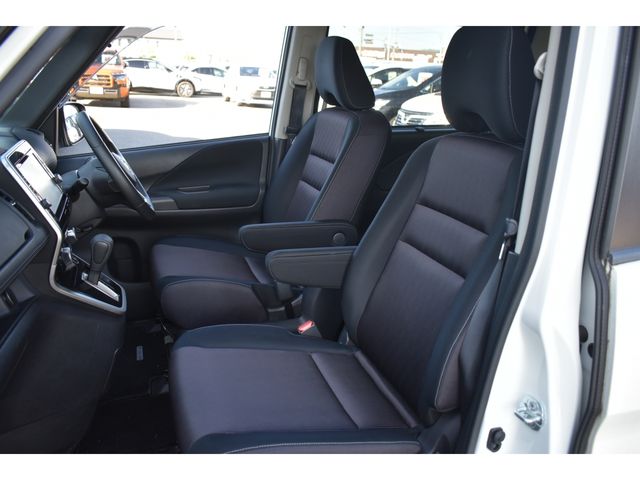 NISSAN SERENA  S-HYBRID 2017