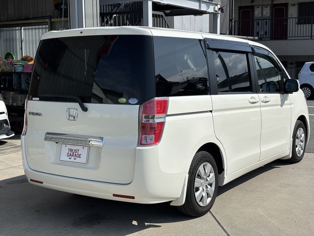 HONDA STEPWAGON 2012