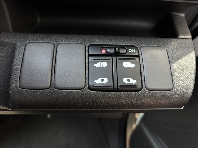 HONDA STEPWAGON 2012