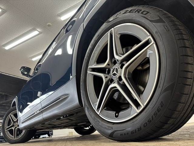 MERCEDES BENZ MERCEDES BENZ GLB 2022