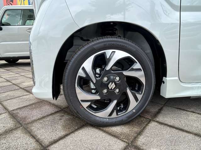 SUZUKI Spacia custom 2025