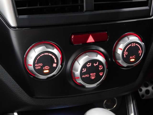 SUBARU IMPREZA WRX 2011