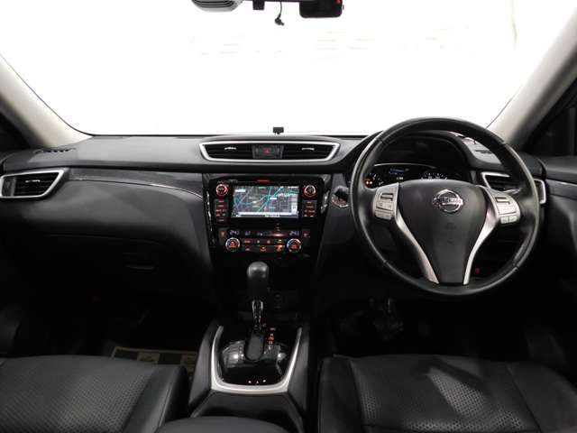 NISSAN X-TRAIL 4WD 2014