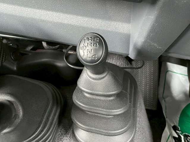 TOYOTA LANDCRUISER van 2015