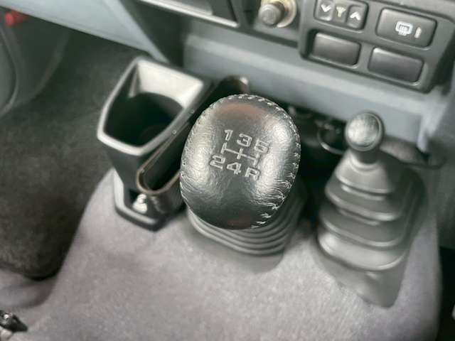 TOYOTA LANDCRUISER van 2015