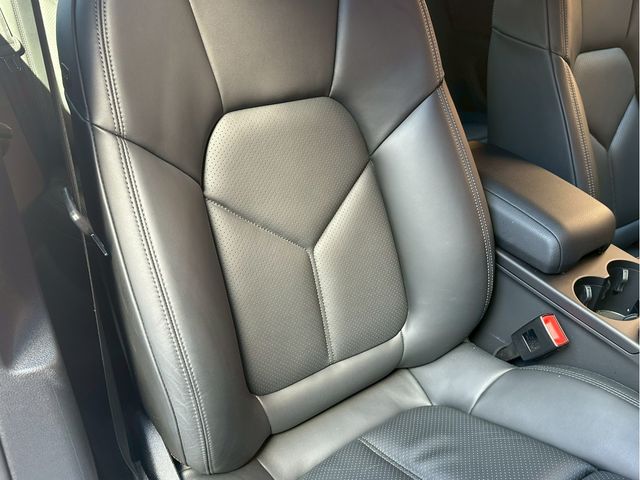 PORSCHE PORSCHE Macan 2023