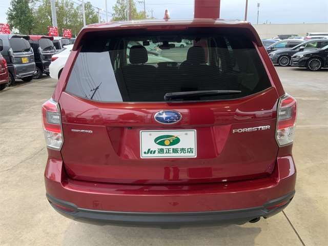 SUBARU FORESTER 2017