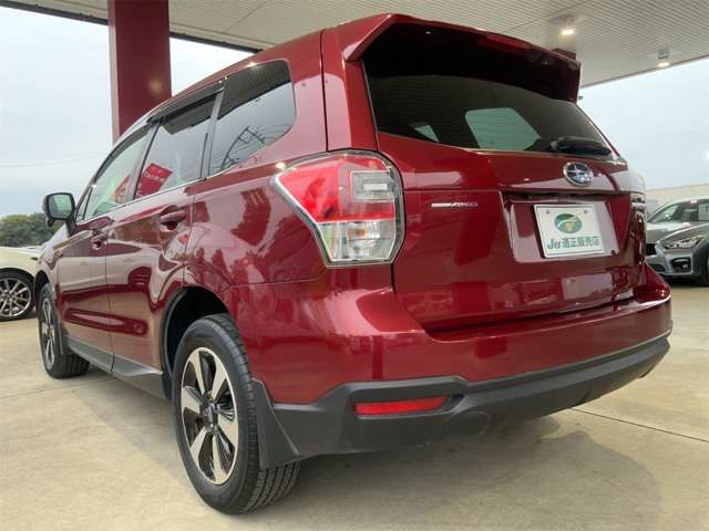 SUBARU FORESTER 2017