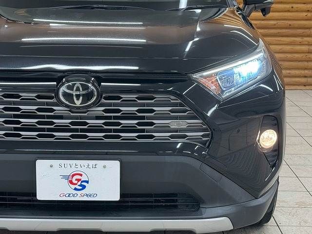 TOYOTA RAV4 4WD 2019