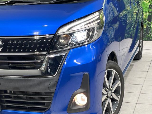 NISSAN DAYZ ROOX 4WD 2018