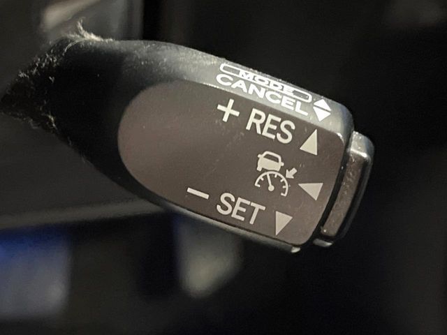 TOYOTA HARRIER 2WD 2015