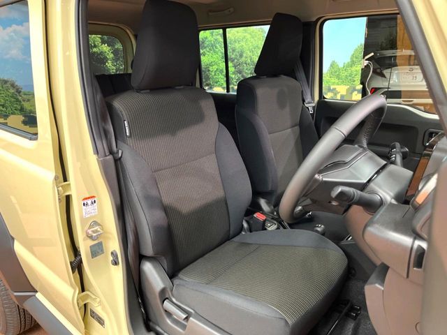 SUZUKI JIMNY NOMADE 2025