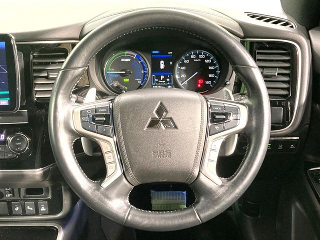 MITSUBISHI OUTLANDER PHEV 2019