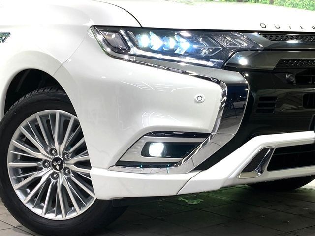 MITSUBISHI OUTLANDER PHEV 2019