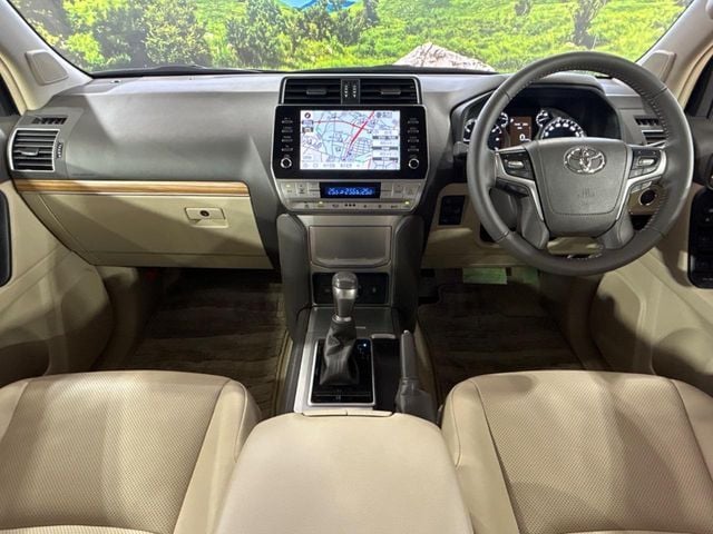 TOYOTA LANDCRUISER PRADO 2023