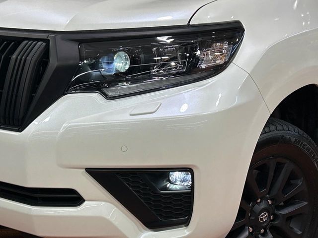 TOYOTA LANDCRUISER PRADO 2023