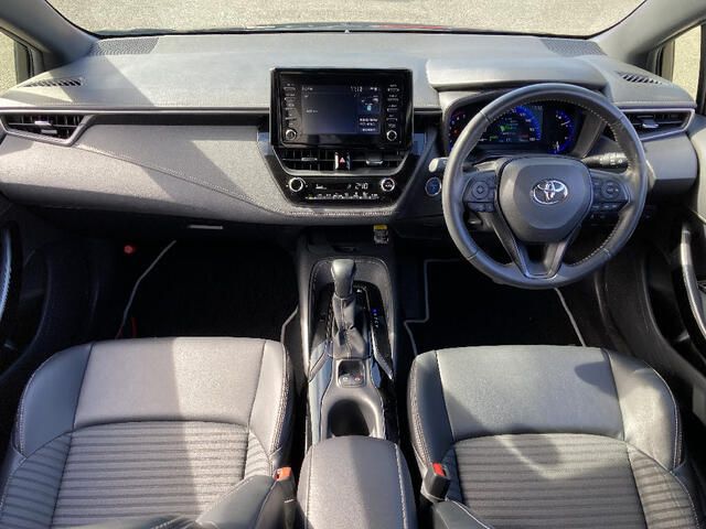 TOYOTA COROLLA TOURING HYBRID 4WD 2021