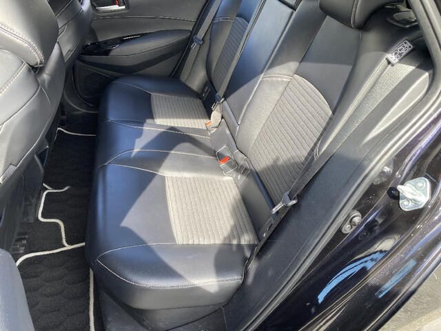 TOYOTA COROLLA TOURING HYBRID 4WD 2021