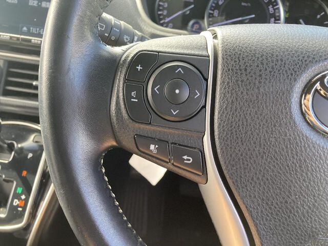 TOYOTA ESQUIRE 4WD 2017