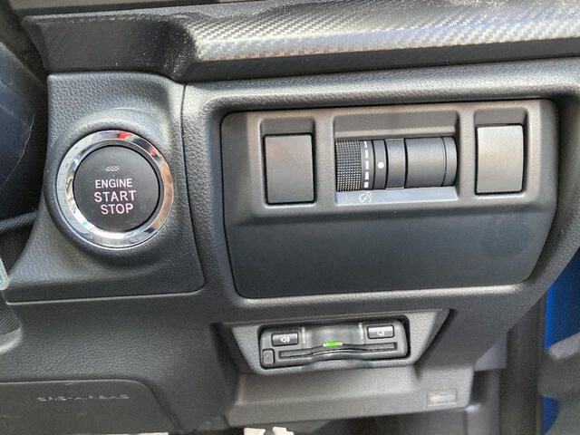 SUBARU CROSSTREK 2024