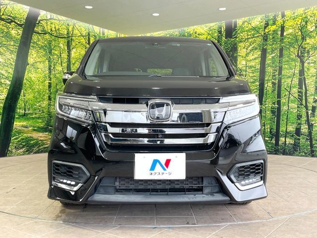 HONDA STEPWAGON SPADA HYBRID 2017