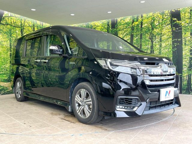 HONDA STEPWAGON SPADA HYBRID 2017