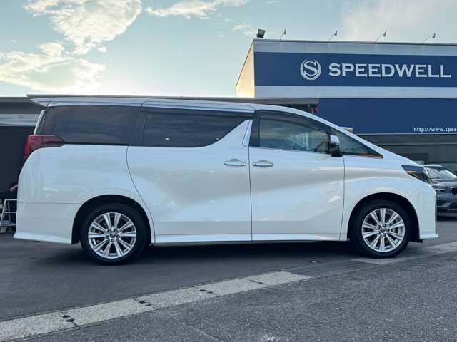 TOYOTA ALPHARD 4WD 2023