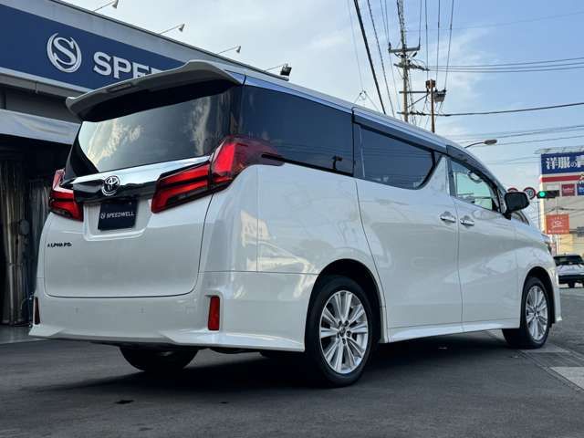 TOYOTA ALPHARD 4WD 2023