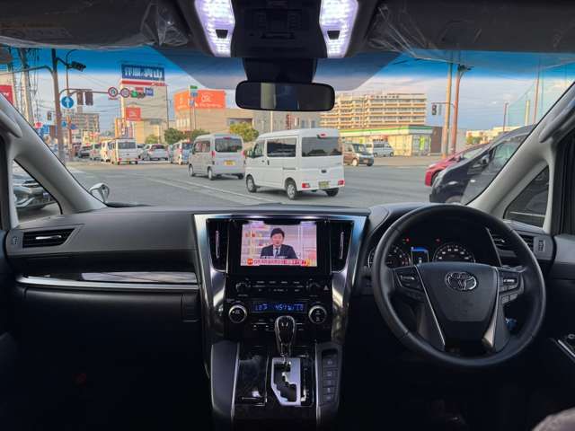 TOYOTA ALPHARD 4WD 2023