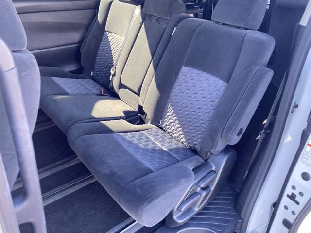 TOYOTA ALPHARD 4WD 2015