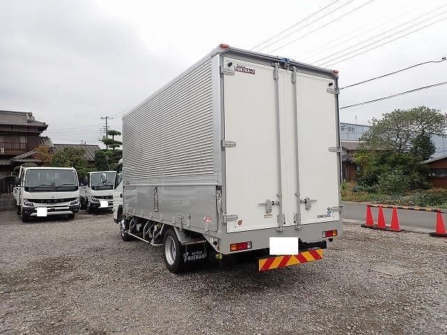 MITSUBISHI CANTER 2025