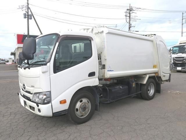 HINO DUTRO 2020