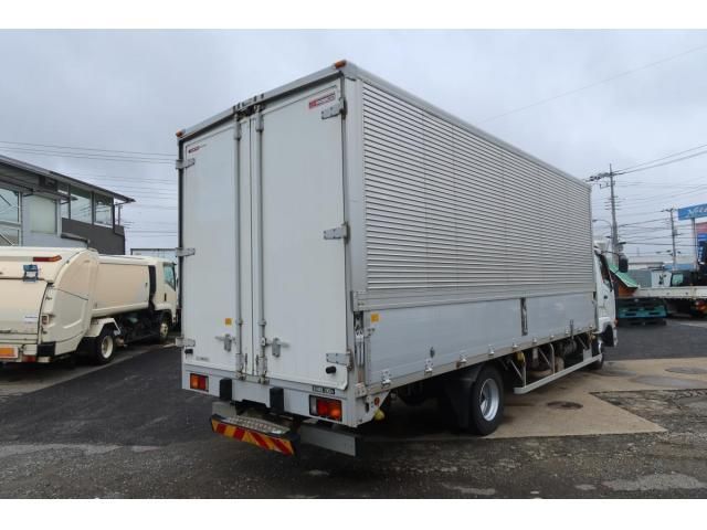 MITSUBISHI FUSOU FIGHTER 2017