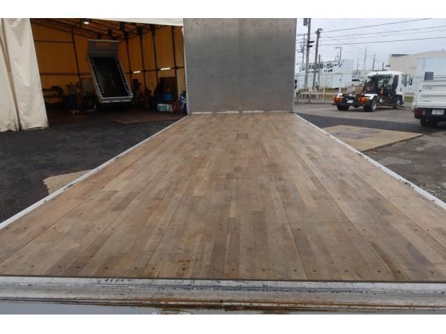 MITSUBISHI FUSOU FIGHTER 2017