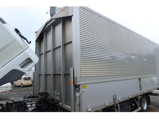 MITSUBISHI FUSOU FIGHTER 2017