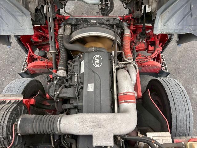 NISSAN DIESEL Quon 2014