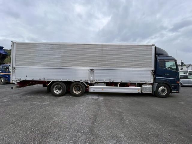 NISSAN DIESEL Quon 2014