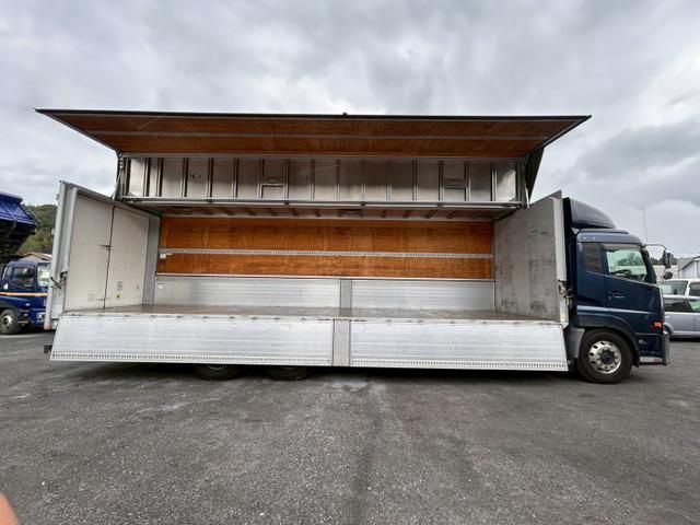 NISSAN DIESEL Quon 2014