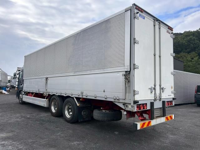 NISSAN DIESEL Quon 2014