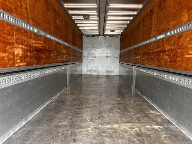 NISSAN DIESEL Quon 2014