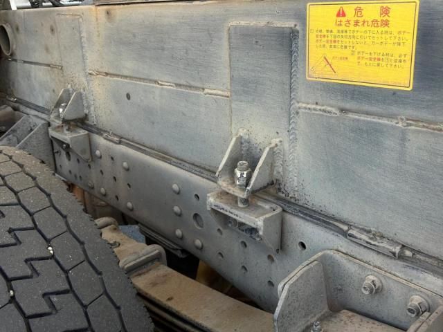 MITSUBISHI CANTER 2016