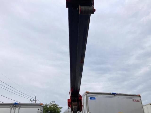 MITSUBISHI CANTER 2018