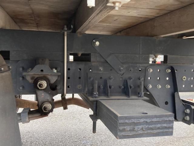 MITSUBISHI CANTER 2018